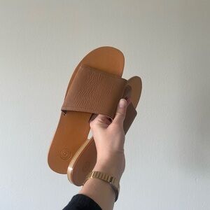 Urban Outfitters Tan Leather Sandals